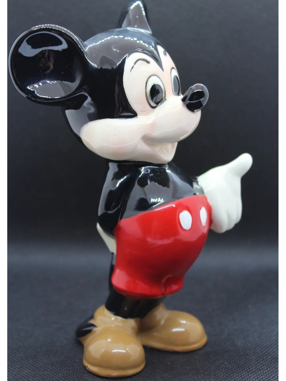 VTG 1970s Walt Disney Productions Japan Mickey & Minnie Mouse Figurines Lot of 2